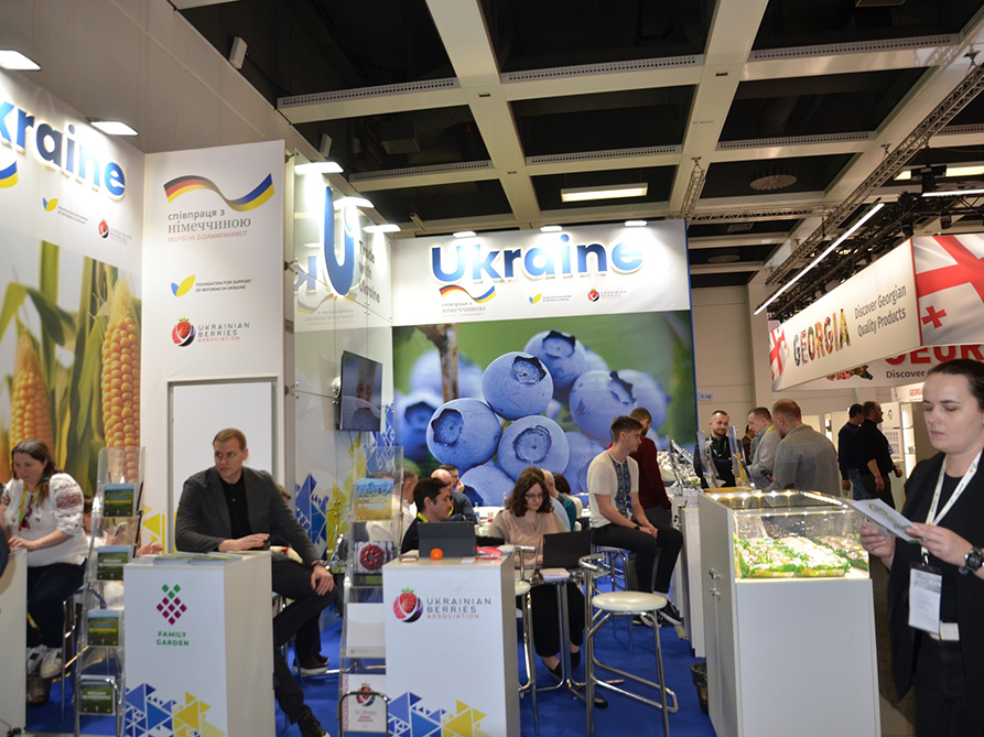 Ukrainian Berries Association Fruit Logistica 2024 Berlin